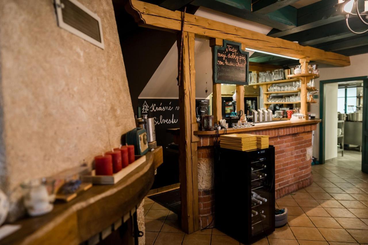 Na Kopecku Ad 1795 - Penzion S Restauraci A Wellness V Podkrkonosi Dvůr Králové nad Labem Bagian luar foto